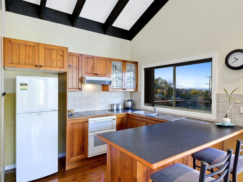 15 Torres Street, Killarney Vale NSW 2261