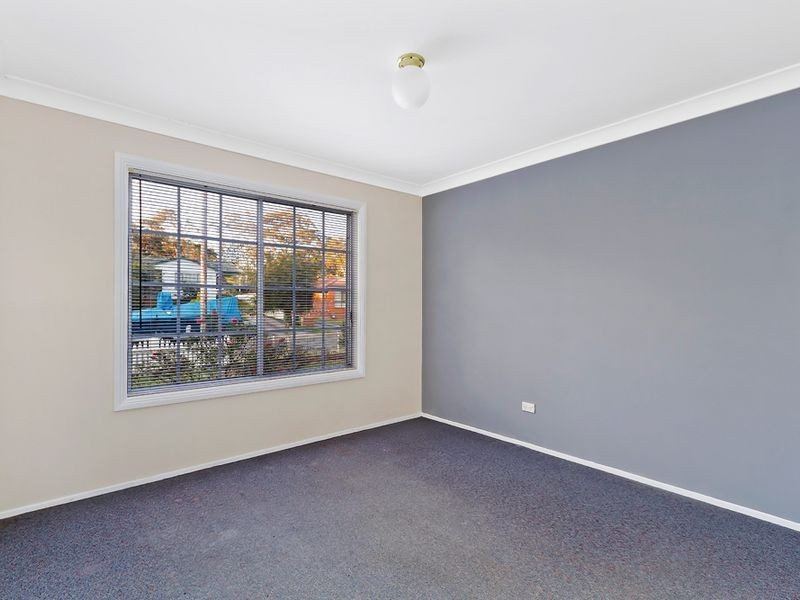 23 Seawind Terrace, Berkeley Vale NSW 2261