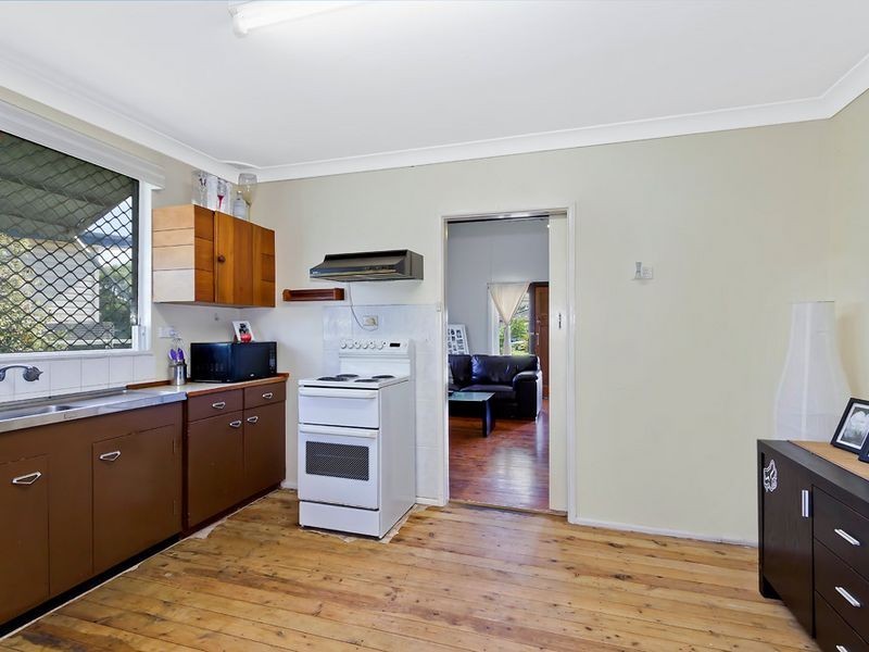 28 Tasman Avenue, Killarney Vale NSW 2261