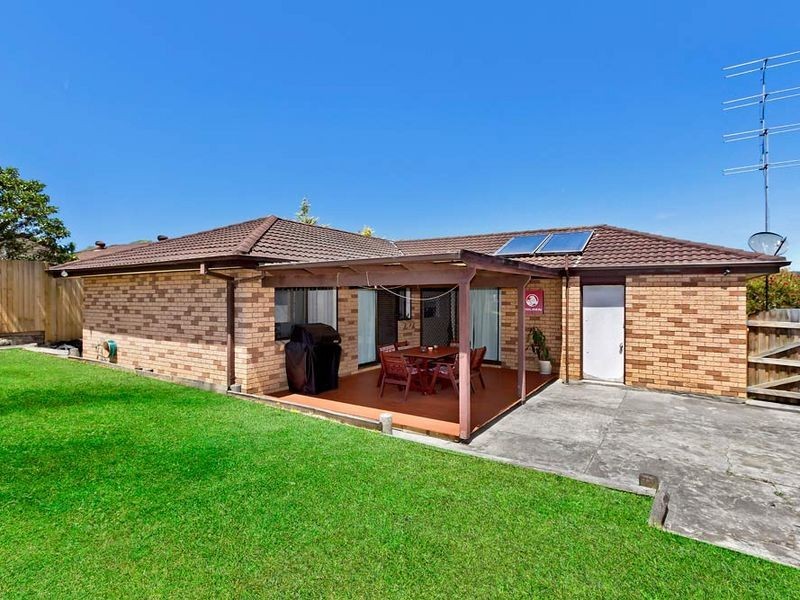 13 Pendant Parade, Killarney Vale NSW 2261