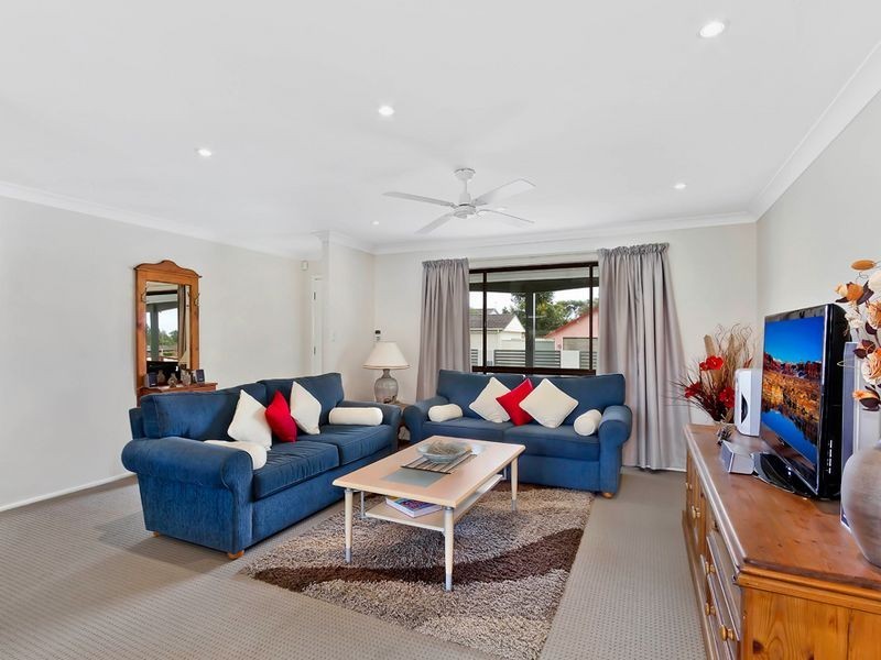8 Sturt Street, Killarney Vale NSW 2261
