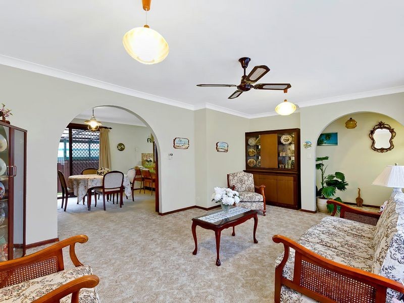 43 Tasman Avenue, Killarney Vale NSW 2261