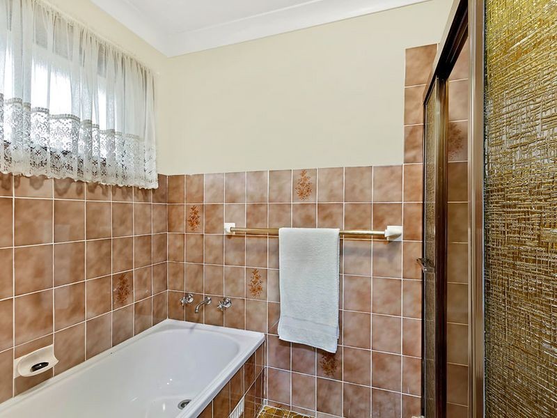 43 Tasman Avenue, Killarney Vale NSW 2261