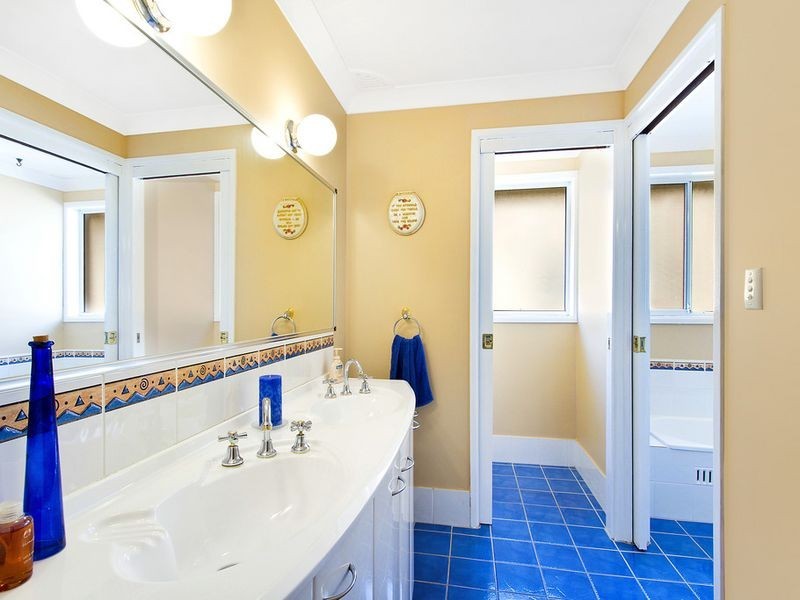 5 Waikiki Close, Killarney Vale NSW 2261