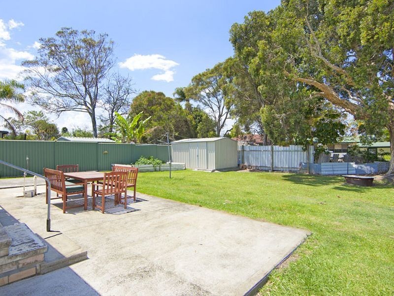 39 Brennon Road, Gorokan NSW 2263
