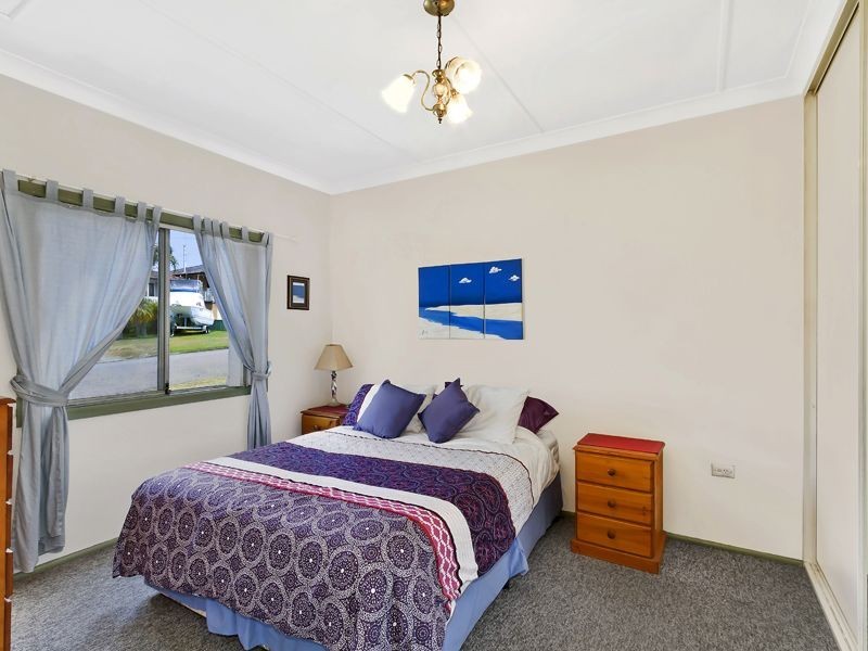 53 Macarthur Street, Killarney Vale NSW 2261