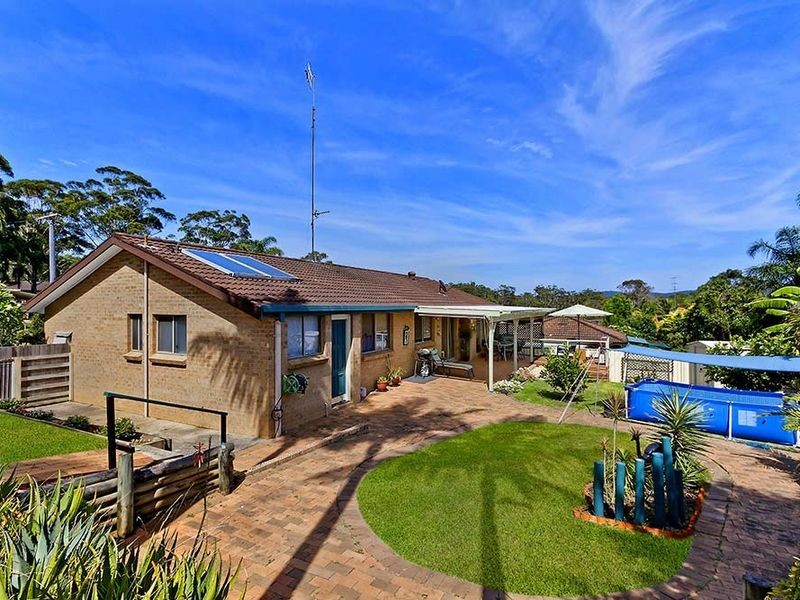 2 Collaroy Close, Chittaway Bay NSW 2261