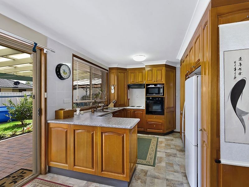 2 Collaroy Close, Chittaway Bay NSW 2261