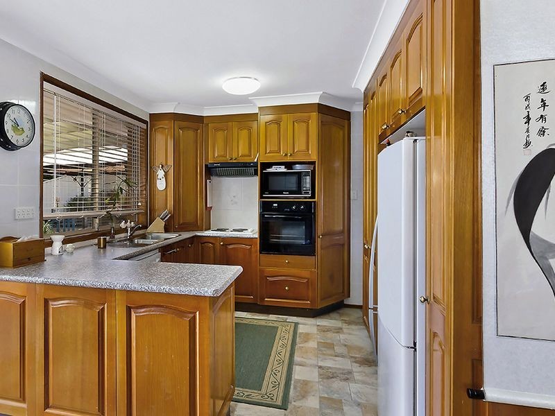 2 Collaroy Close, Chittaway Bay NSW 2261