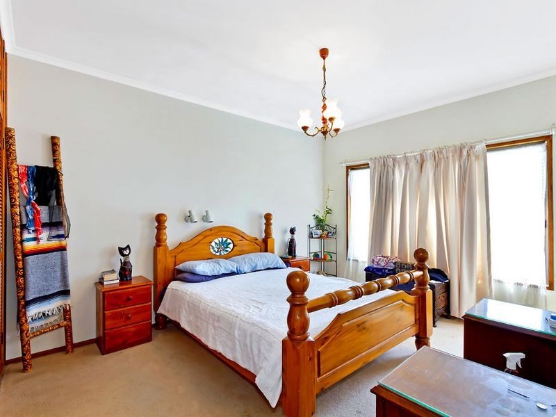 1 Sunshine Avenue, Chittaway Point NSW 2261