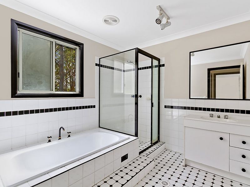 10 Moui Avenue, Chittaway Bay NSW 2261