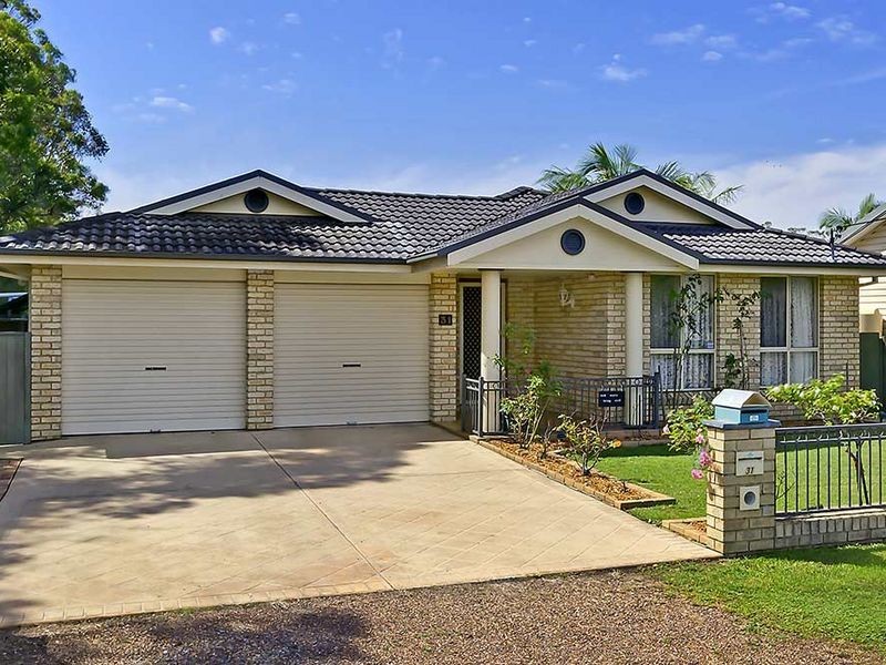 31 Colleen Street, Berkeley Vale NSW 2261