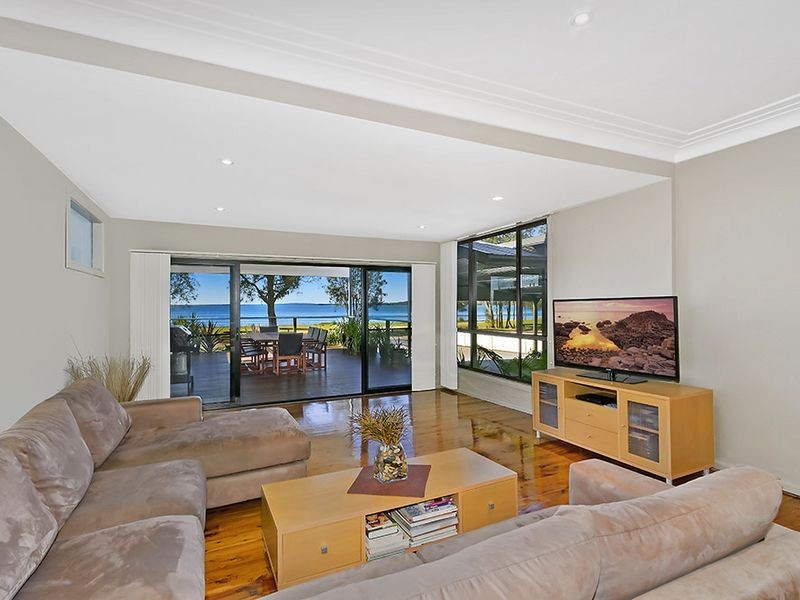 65 Lucinda Avenue, Killarney Vale NSW 2261