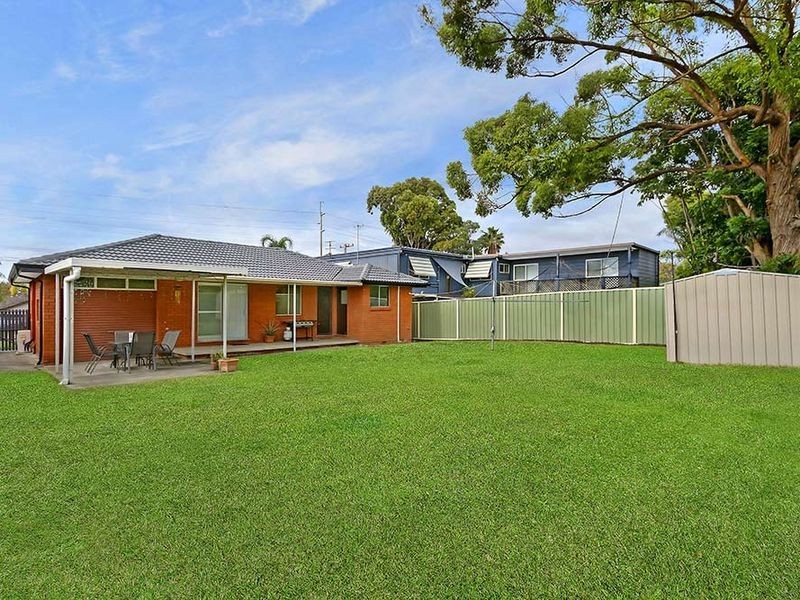 79 Brooke Avenue, Killarney Vale NSW 2261