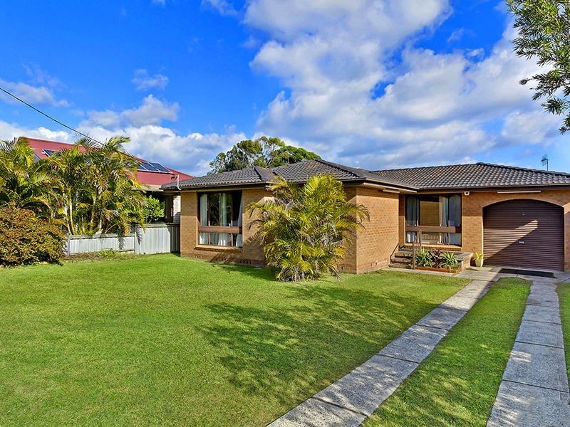 61 Hume Boulevard, Killarney Vale NSW 2261