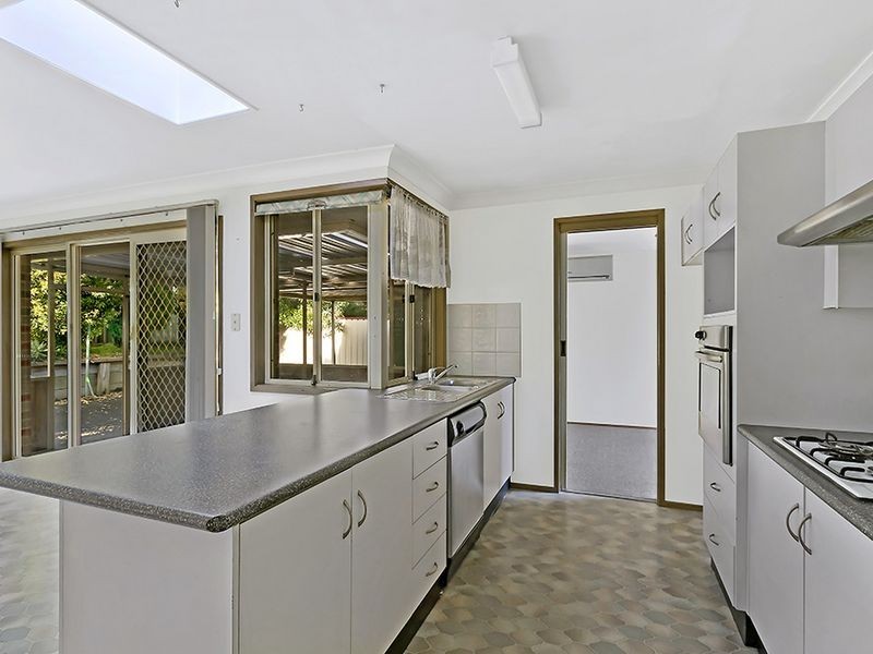 12 The Avenue, Tumbi Umbi NSW 2261