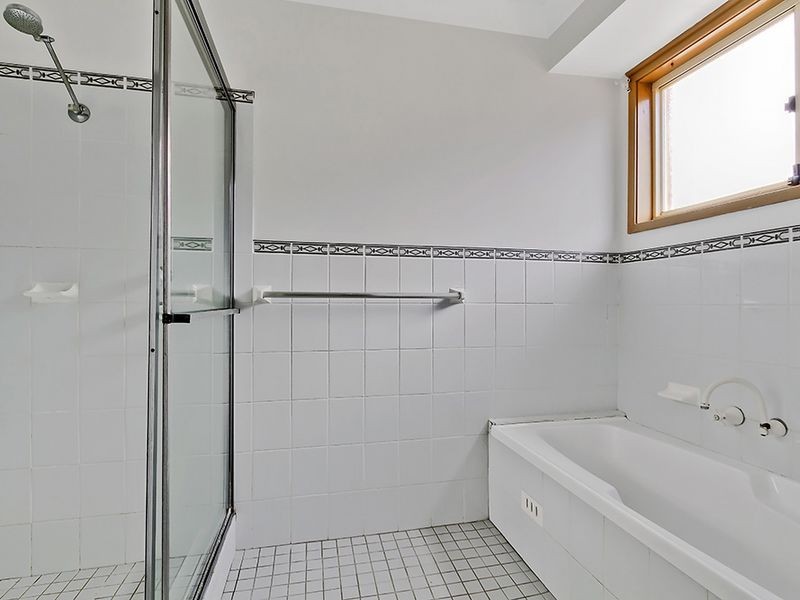 12 The Avenue, Tumbi Umbi NSW 2261