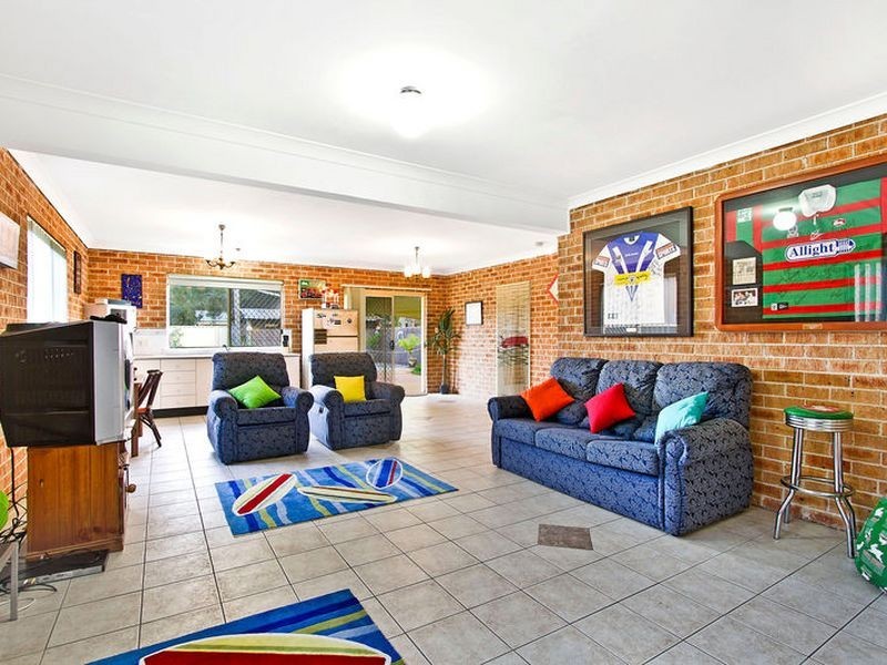 31 Lucinda Avenue, Killarney Vale NSW 2261