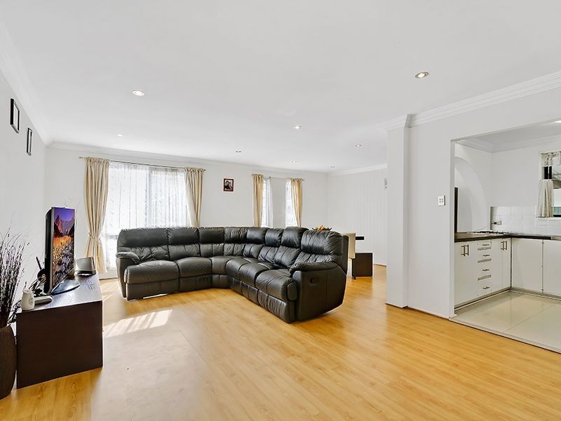 38 Jean Avenue, Berkeley Vale NSW 2261
