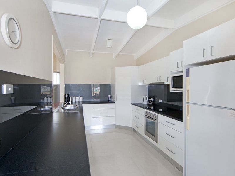 2 Mackay Drive, Tumbi Umbi NSW 2261