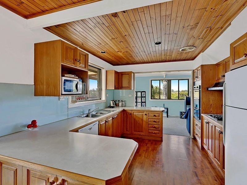 1 Doran Place, Tumbi Umbi NSW 2261