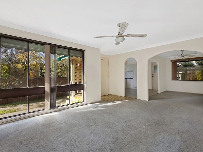 30 McLean Street, Killarney Vale NSW 2261