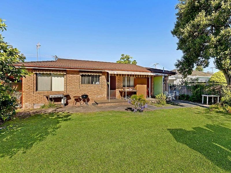 3 Cunningham Road, Killarney Vale NSW 2261