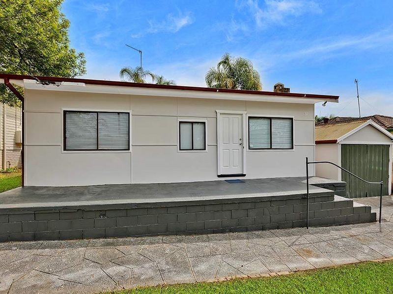 37 Adelaide Street, Tumbi Umbi NSW 2261