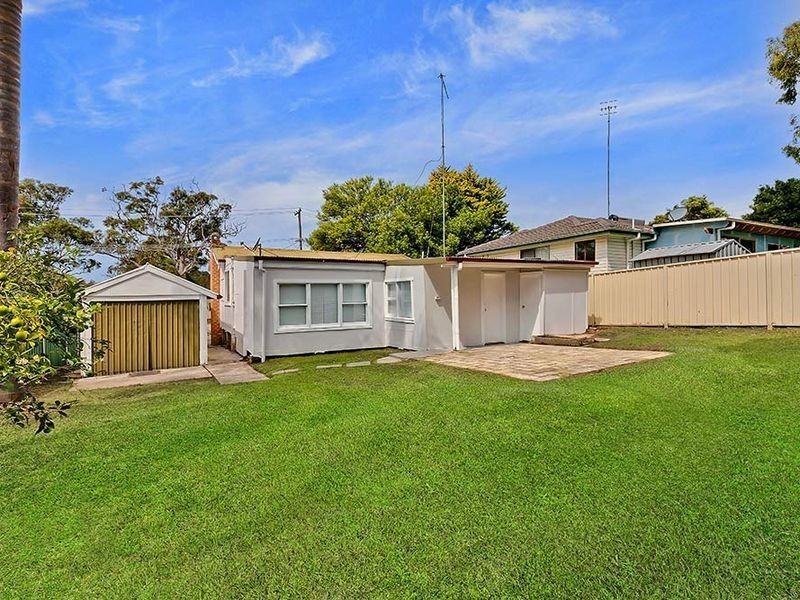 37 Adelaide Street, Tumbi Umbi NSW 2261