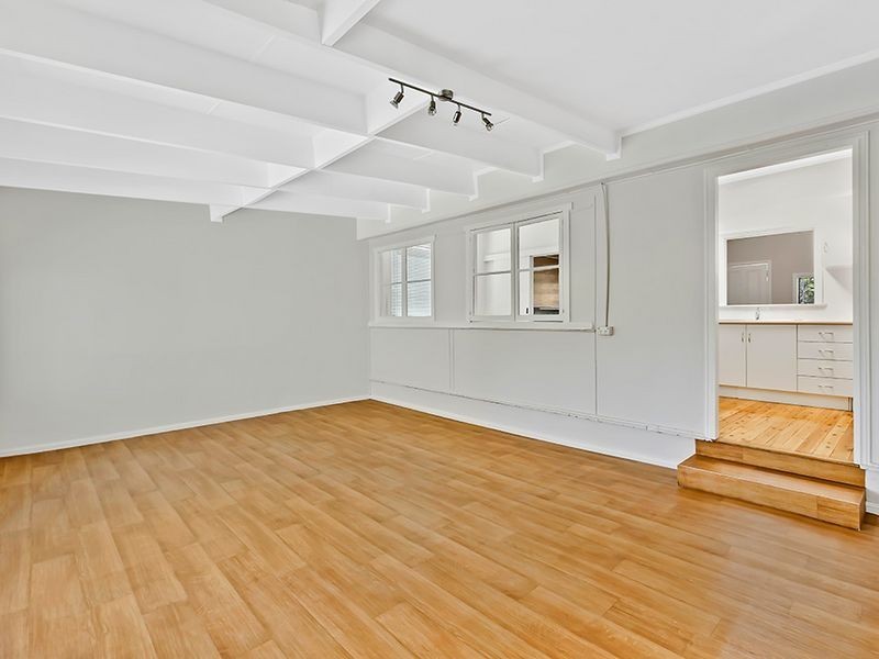 37 Adelaide Street, Tumbi Umbi NSW 2261