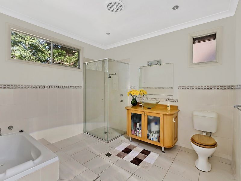 11 Ansell Close, Chittaway Point NSW 2261