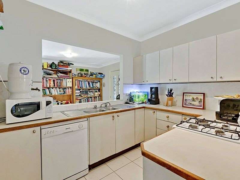 11 Ansell Close, Chittaway Point NSW 2261