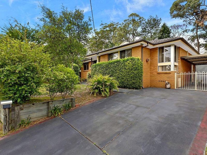 52 Bundilla Parade, Berkeley Vale NSW 2261