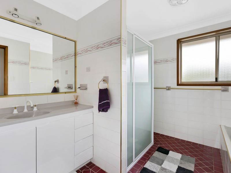 7 Vanessa Road, Berkeley Vale NSW 2261