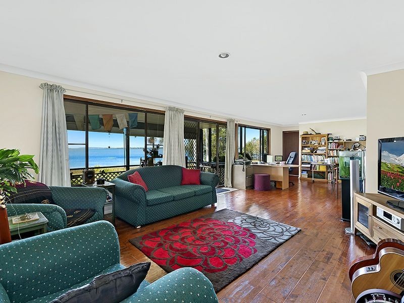 3A Trelawney Street, Killarney Vale NSW 2261