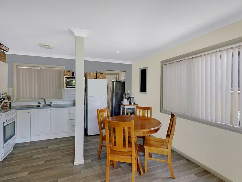 69 Brooke Avenue, Killarney Vale NSW 2261