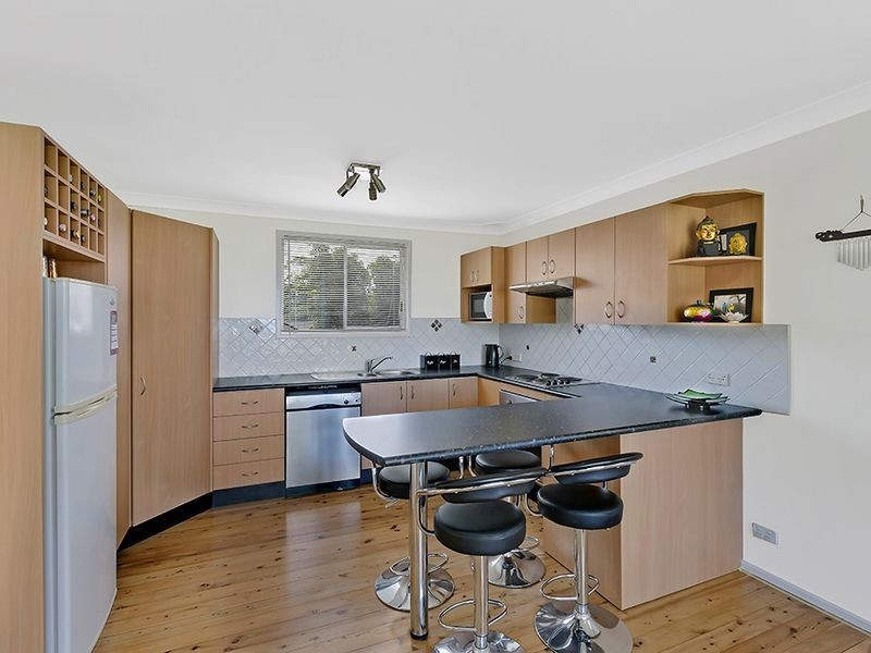 327 Lakedge Avenue, Berkeley Vale NSW 2261