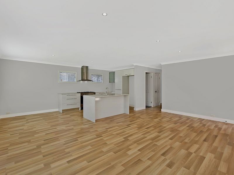 19 Blenhiem Avenue, Berkeley Vale NSW 2261