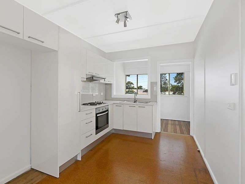 62 Dampier Boulevard, Killarney Vale NSW 2261