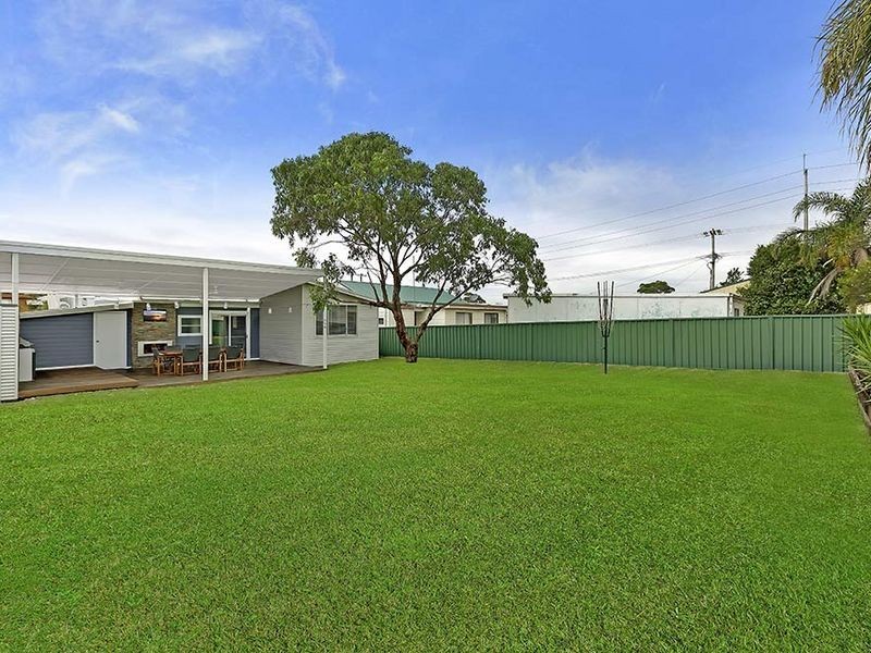 35 Bass Avenue, Killarney Vale NSW 2261