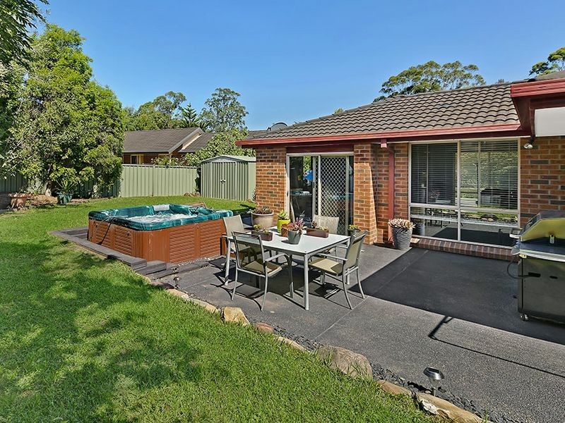 2 Logan Place, Ourimbah NSW 2258