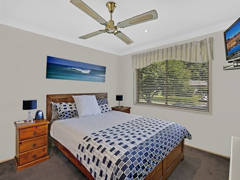 2 Logan Place, Ourimbah NSW 2258