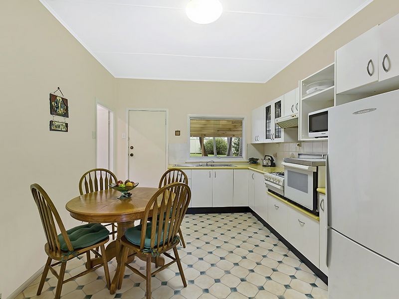 27 Farrar Road, Killarney Vale NSW 2261
