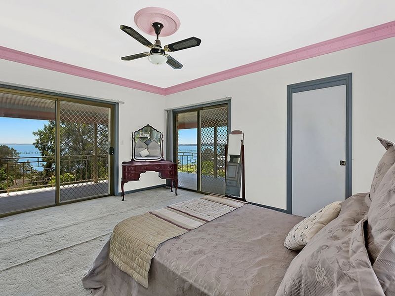 6 Aubrey Street, Killarney Vale NSW 2261