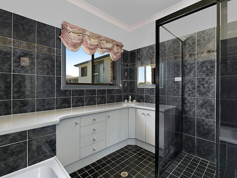 6 Aubrey Street, Killarney Vale NSW 2261