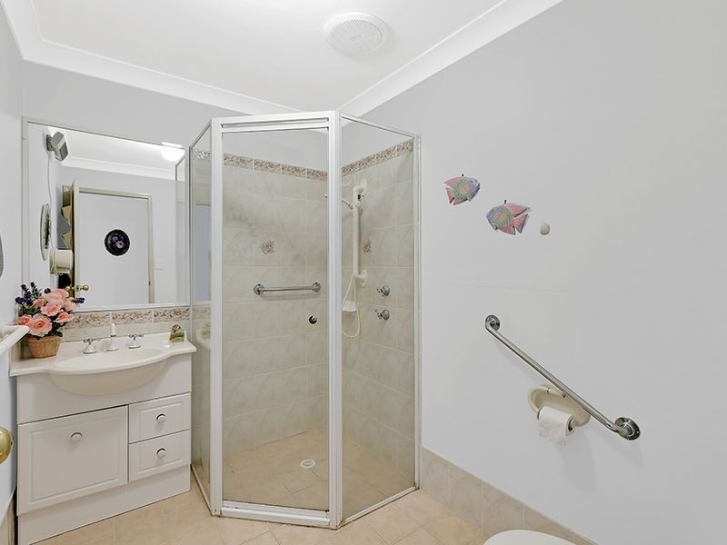 1 Riley Close, Tumbi Umbi NSW 2261