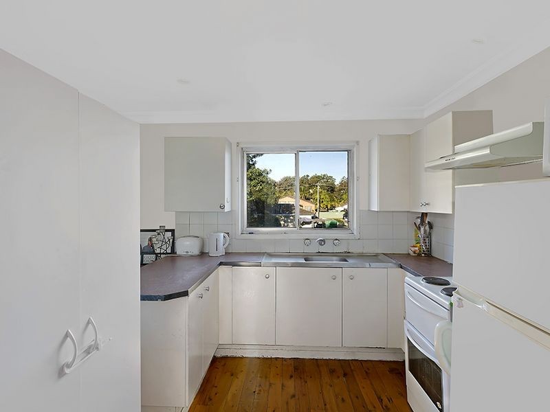 23a Kerry Crescent, Berkeley Vale NSW 2261