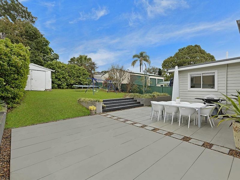 15 South Street, Killarney Vale NSW 2261