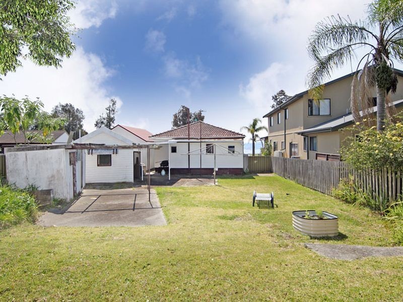 69 Lucinda Avenue, Killarney Vale NSW 2261