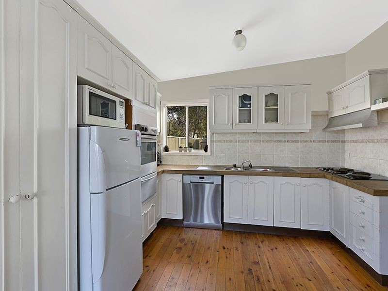 86 Robertson Road, Killarney Vale NSW 2261